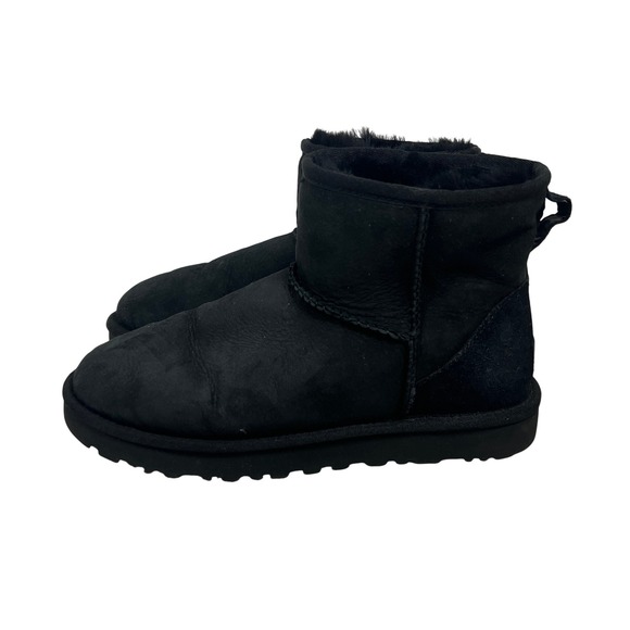 UGG Mini Classic Black Suede Shearling Lined Ankle Winter Boots Womens US 8 - Picture 1 of 9